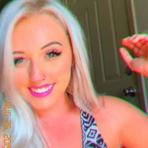 Meet your Posher, Olivia